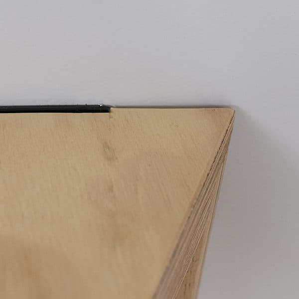Cat box - large (650mm), top view showing bracket edge
